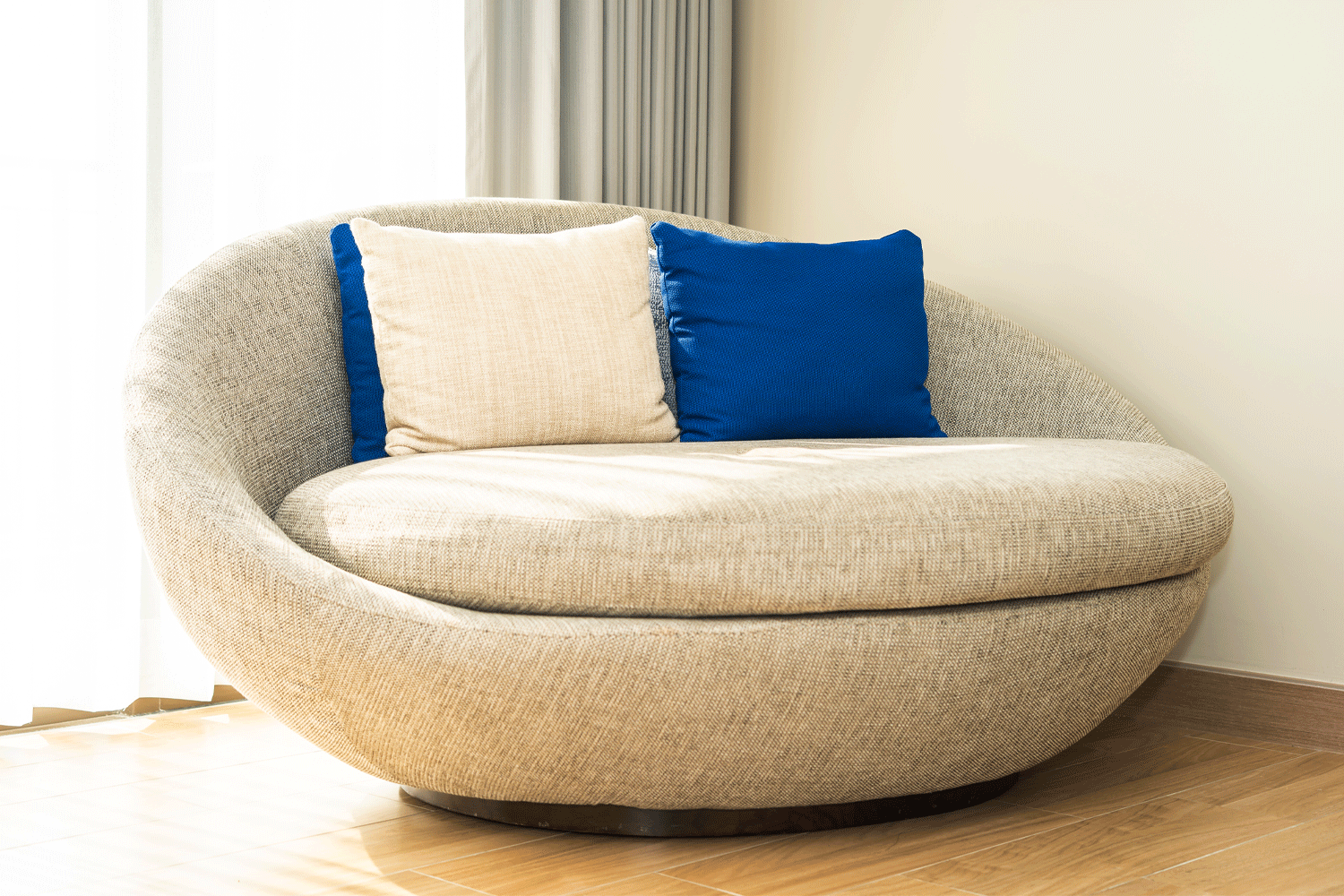 Jasa perbaikan sofa santai di medan