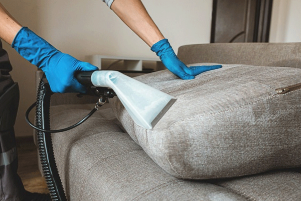 jasa cuci sofa medan
